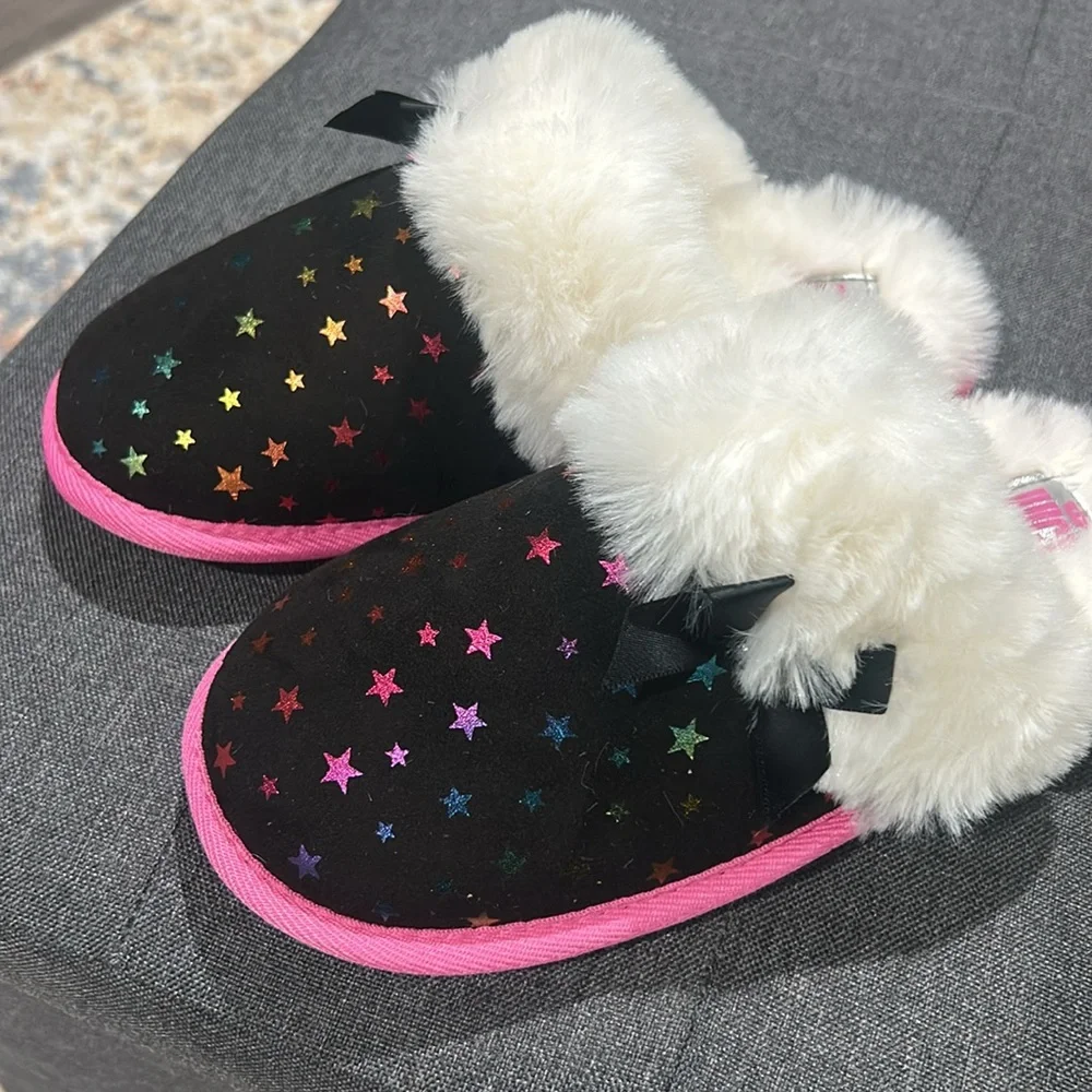 NWT Juicy by Juicy Couture Sonora Girls Slip-On Slippers Black SZ 4-5 🌟🌟